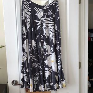 Great condition Anna Glover x H&M maxi skirt